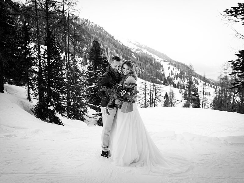 Marie-Montibert-Capture-My-Soul_Mariage_Montagne-4Vallees-Siviez-Nendaz_Hiver-Neige-60-2_WEB