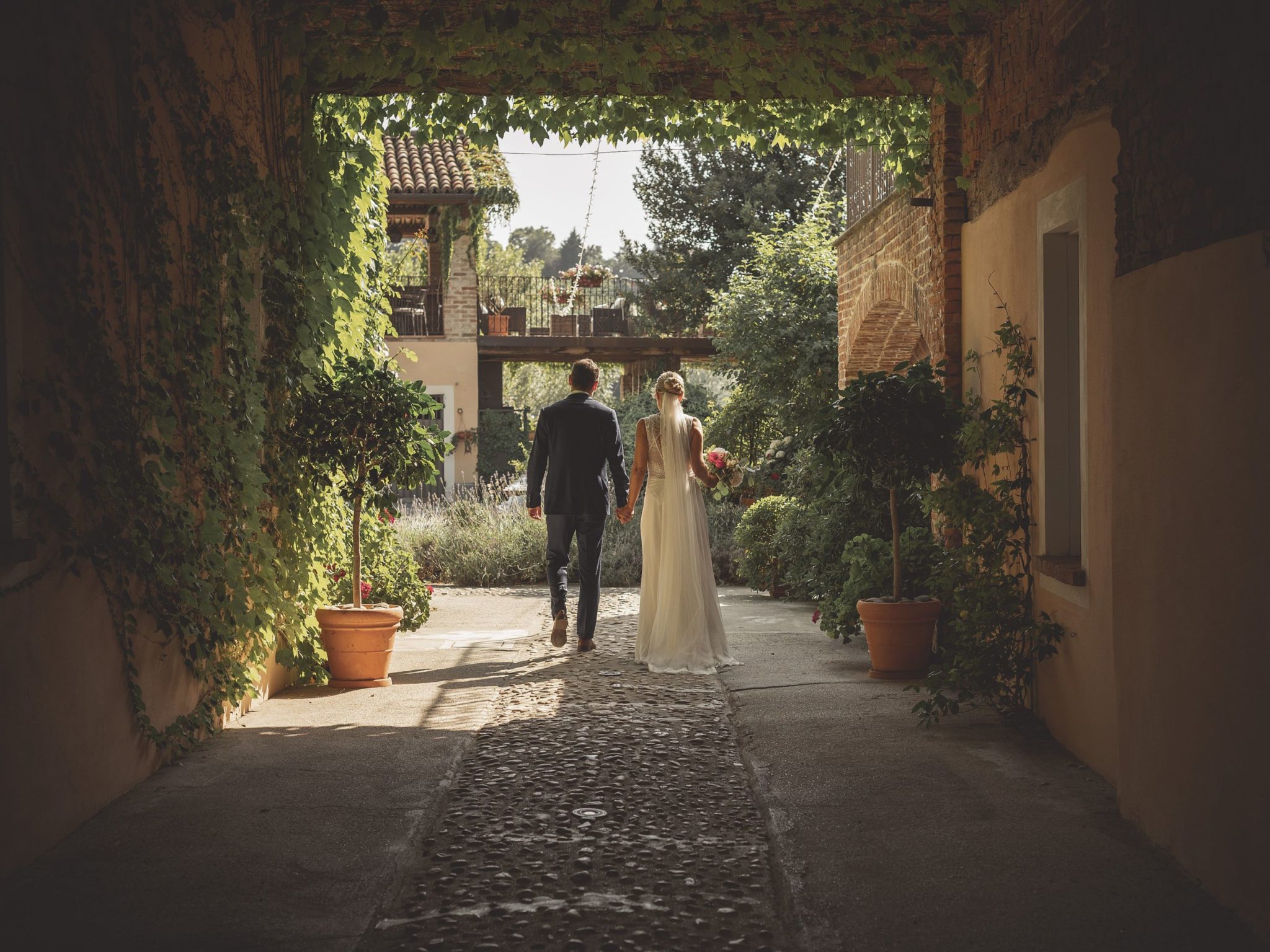 Marie-Montibert_Destination-Mariage_Wedding-Day_Boheme_Ete_Italie-Asti-399_BLOG