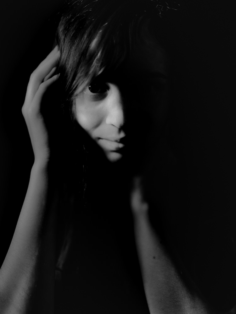 MarieMontibert2025-PhotoTherapeutiqueSuisse-Aout2025-EffleureToi-Adriane-109-2